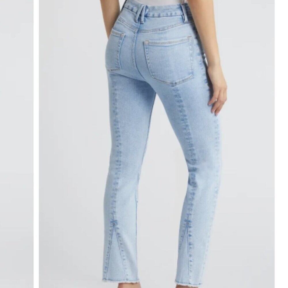 Good American Good Classic Inset Ankle Slim Jeans